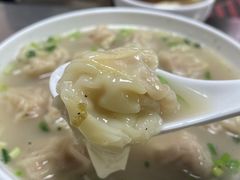 鲜肉混沌-雪园小吃部(天桥商场店)