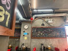 大堂-丽影重庆小面(定西路店)