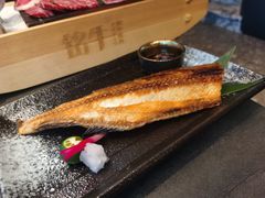 -铭牛烧肉·和牛海鲜自助(高新月牙湖店)