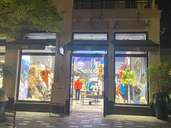 -比斯特上海购物村精品奥特莱斯
