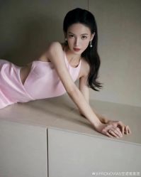 点击看大图 -纯色时光婚纱艺术馆WHITE