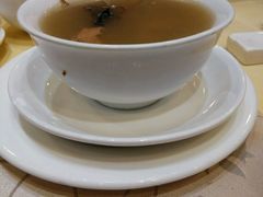 -雍景湾大酒楼(怡翠花园店)