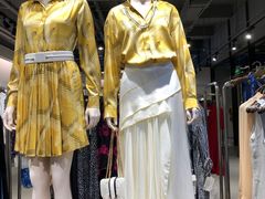 -Max Mara(燕莎奥特莱斯店)