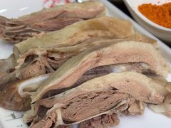 -三江源美食城