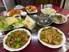 -哈尔滨饺子王·东北菜(鱼鳞浃路店)