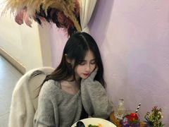 -FLOVIE FLORIST CAFE