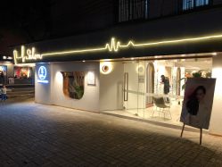 -苏豪路易士·嘉玛发廊