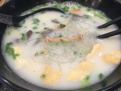 -鸭小妹鸭血粉丝(老门东店)