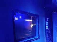 -金碧辉煌商务量贩式KTV(东坑三横路店)