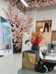 -静待花开瑜伽尊巴会馆
