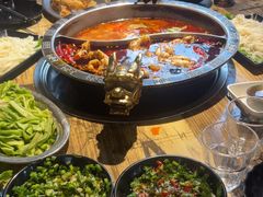 -销魂美蛙鱼头火锅(上海首店)