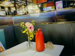 -阿瓦山寨·湘菜现炒·剁椒鱼头王(咸阳总店)