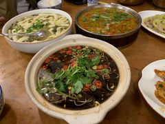-石磨豆花家常菜·牦牛排土火锅