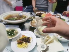 -香山湖家家宴(中山陵店)