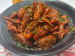 -肥肥虾庄·金牌油焖大虾(汉口城市广场店)