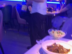 -徐记小怪兽肉蟹煲店(哈西万达金街店)