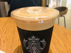 -星巴克臻选(北京世贸天阶店)