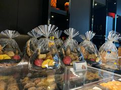 -Salon de The de Joel Robuchon(外滩18号店)