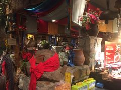 -老牌坊云南鱼豆花火锅(嵩山店)