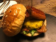 -HIGH FIVE哈福手工汉堡(桂林路店)