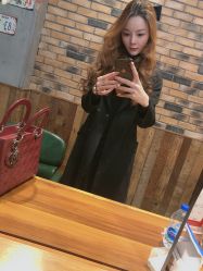 -PE SALON