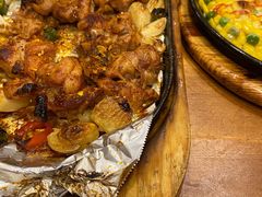 东镇老味道烤鸡块-老东镇啤酒屋海鲜加工·蒸汽海鲜·海鲜烧烤(台东店)