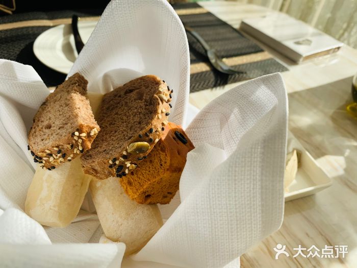 郑州希尔顿酒店·阿米奇意大利餐厅图片