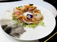 脆皮咸鸡捞螺片-广州文华东方酒店·江-由辉师傅主理