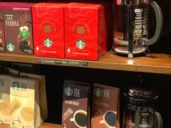 -星巴克(北京中关村北京国际店)