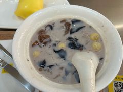 -满记甜品(巴黎春天宝山店)