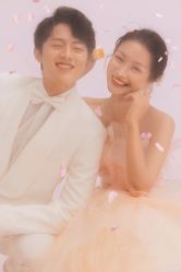 -挪娅婚纱摄影皇家会所