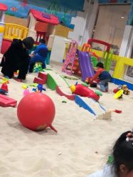 -爱丽丝奇幻乐园