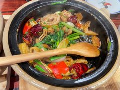 -沙胆彪炭炉牛杂煲(上海日月光广场店)