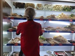 小郡肝串串-钢管厂五区小郡肝串串香(南山店)