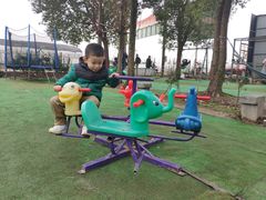 -小鱼草莓采摘园农家乐·小鱼餐厅