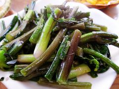 清炒红菜苔-堤角王师傅牛骨头