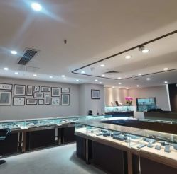 -恒阳珠宝·高级定制镶嵌·天然彩宝·天然钻石(南京西路店)