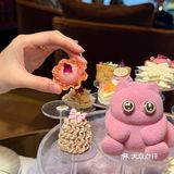 来华尔道夫过紫色圣诞啦