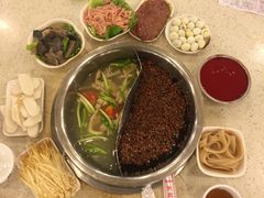 -朱氏胖子烂火锅(洪崖洞店)