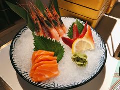 刺身拼盘（限量供应）-温禾牛·和牛寿喜烧自助火锅(恒基名人店)