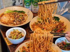 -方铲铲·成都板凳面(滨江银泰店)