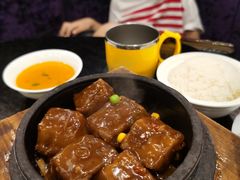 铁板芋头-河畔春天时尚餐厅