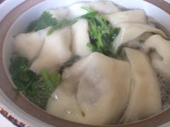 砂锅馄饨-吴淞老街砂锅馄饨(北兴路店)