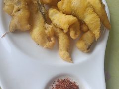 -雪湖煜辰鱼头老店(雪野湖店)