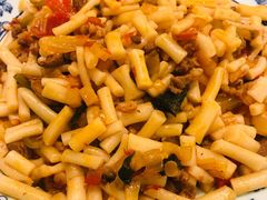 丁丁炒面-新疆伊宁远征餐厅