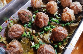Steamed Double Meatballs