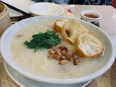 荔湾艇仔粥-点都德(千灯湖环宇城店)