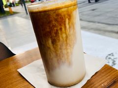 -Line 咖啡(石厦花园店)