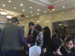 等位区-燕春楼(海河华鼎店)