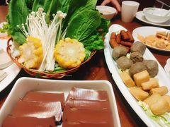 -重庆小天鹅火锅(长清店)